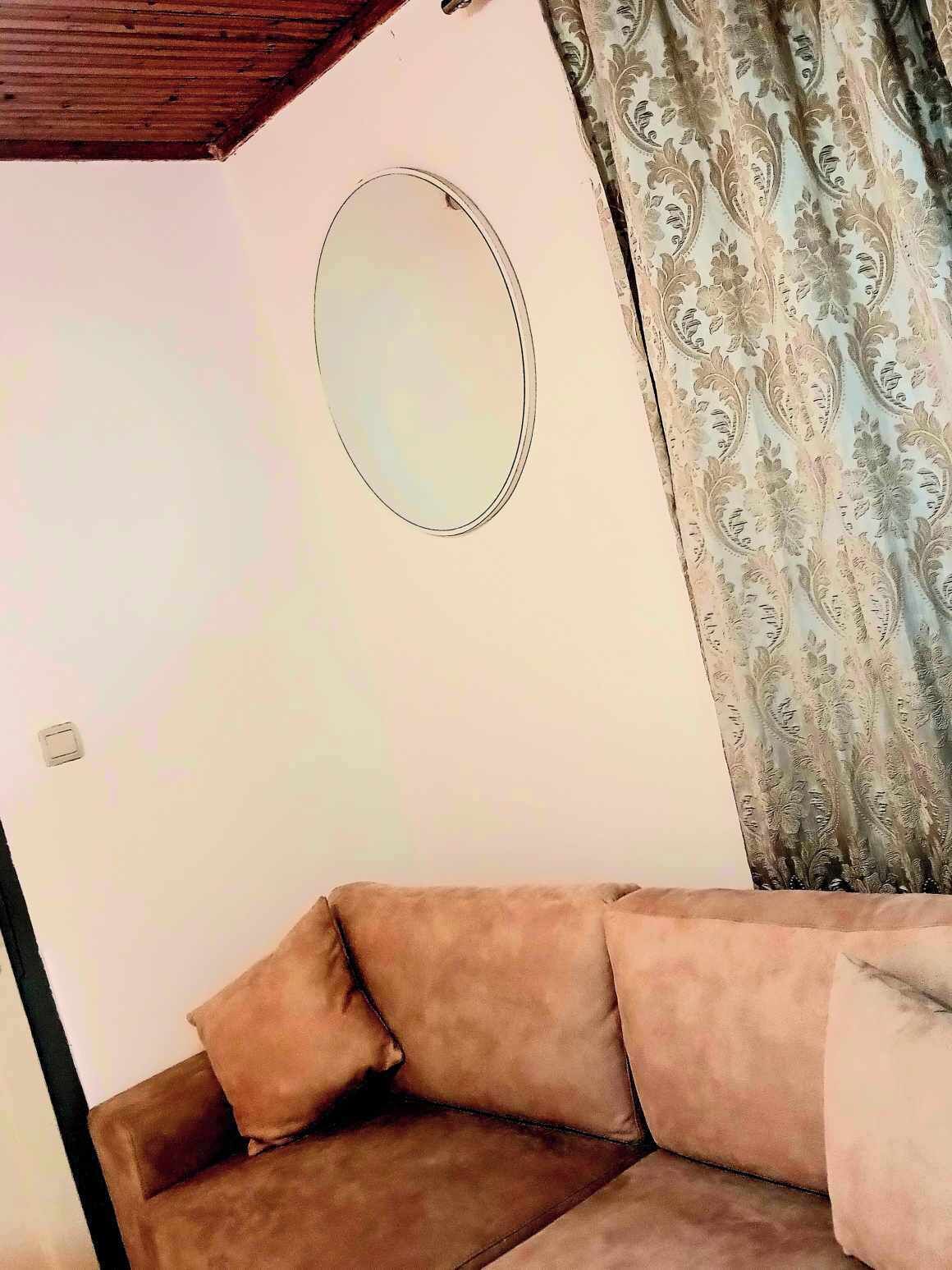 Room, 2 Bedrooms, Accessible, Smoking | Living room