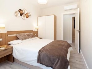 3 Schlafzimmer, Bügeleisen/Bügelbrett, Internetzugang, Bettwäsche