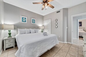 3 bedrooms, iron/ironing board, internet, bed sheets