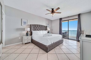 3 عدّة غرف نوم ومكواة/لوح كي وواي فاي وملاءات أسرّة