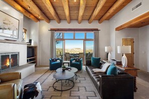 Smart TV, fireplace, offices