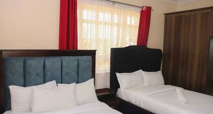 Spacious 4bedroom apartment in Naivasha: WiFi,Own Compound and close to the Lake