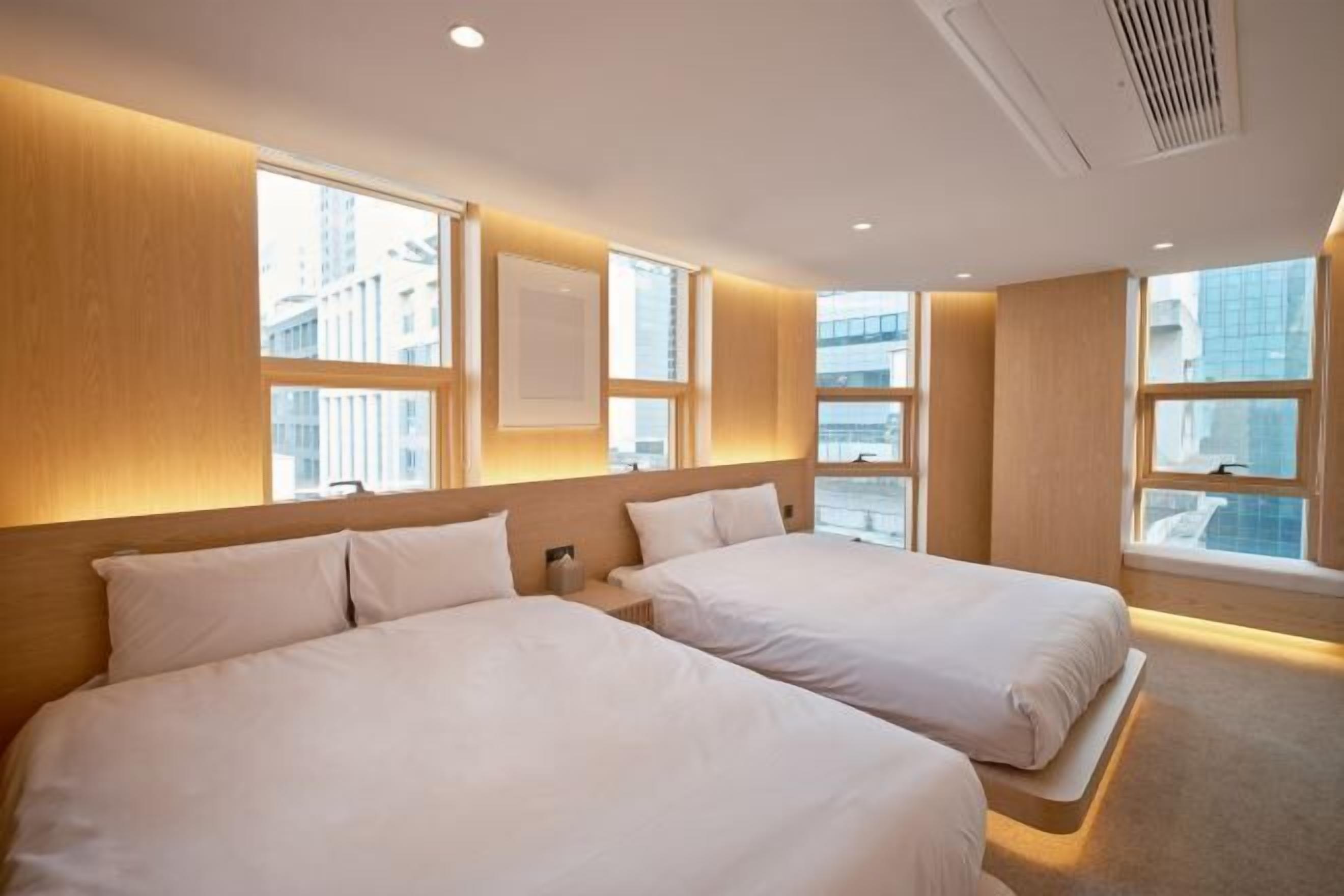 Blendingsgardiner, lydisolert, wi-fi (inkludert) og sengetøy