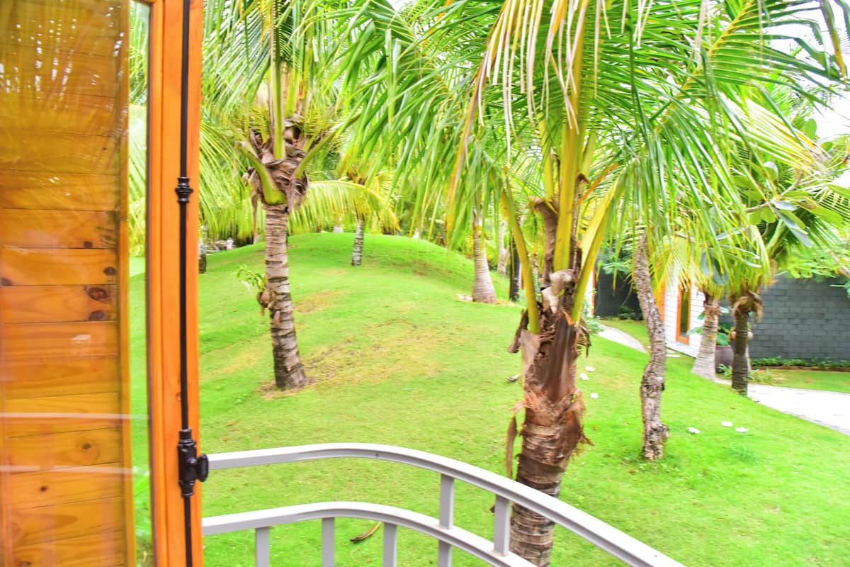 Comfort Bungalov, 1 Büyük (Queen) Boy Yatak, Balkon, Bahçe Manzaralı | Balkon manzarası