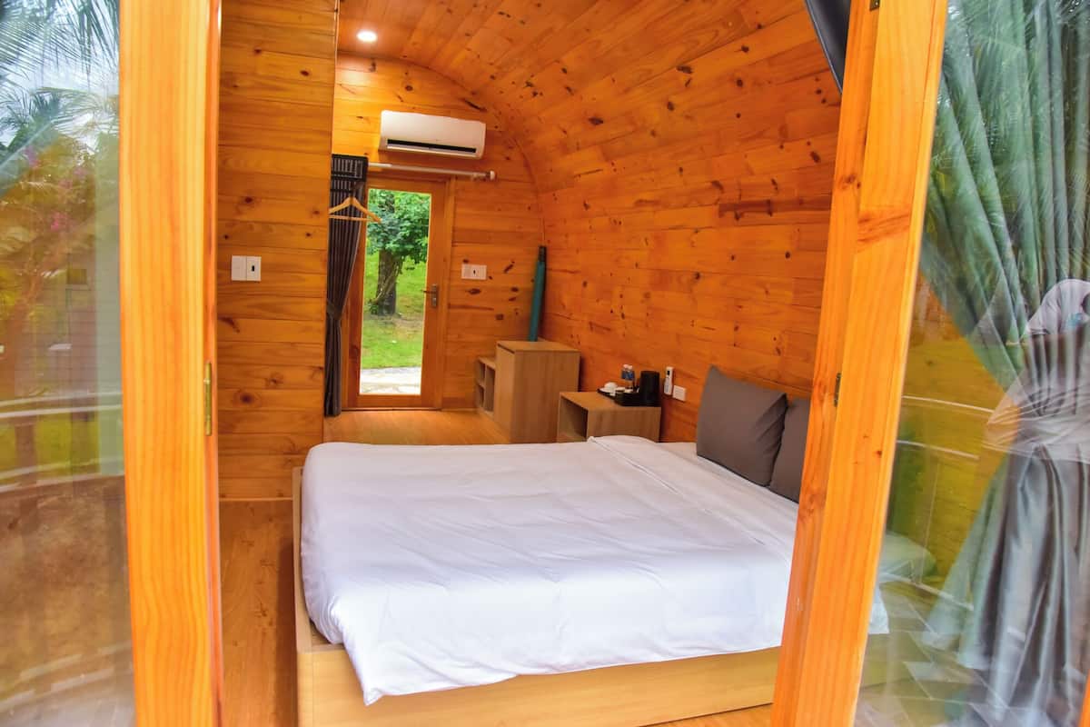 Comfort Bungalov, 1 Büyük (Queen) Boy Yatak, Balkon, Bahçe Manzaralı | 1 yatak odası, güneşlik/perde, ses yalıtımı, ücretsiz kablosuz İnternet