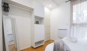 1 bedroom, iron/ironing board, travel cot, WiFi