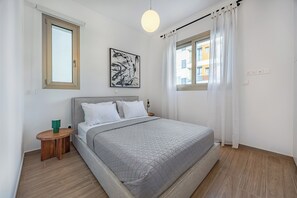 2 bedrooms, iron/ironing board, Internet, bed sheets - 302 Mulberry Court- Cozy with Large Terrace (Agios Athanasios)