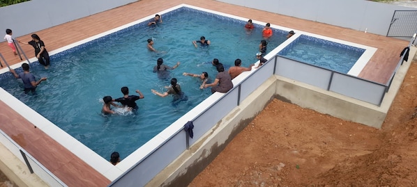 Piscina externa
