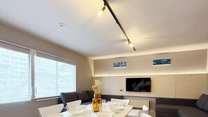 Apartemen Superior, Bebas Asap Rokok | Area keluarga