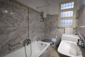 Hair dryer, towels
