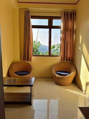 Free WiFi - White Lotus (Gangtok)