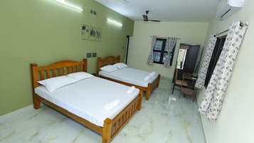 4 bedrooms, WiFi, bed sheets