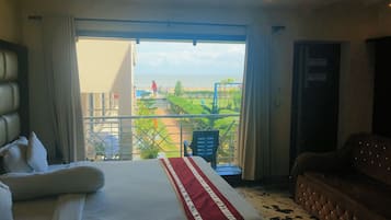 Premium Double Room | Desk, free WiFi