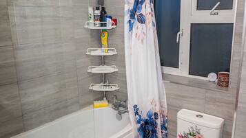 Shared Dormitory, 1 Bedroom, Smoking, Balcony | Bathroom