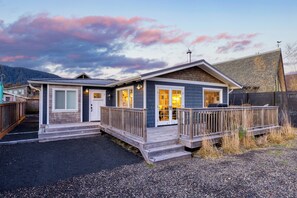 Exterior - Coastal Home, Steps to the Beach, Shops & Eats | Saltgrass Cottage by AvantStay (Manzanita)
