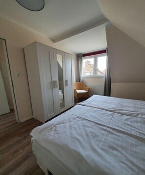 2 chambres, accès à Internet