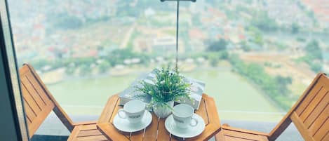 Deluxe Apartment, Balcony, Lake View | Lake view