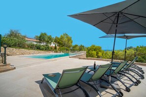 Pool - Sea View Villa with Pool (Mallorca)