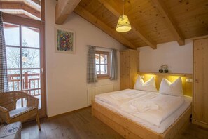 5 bedrooms, WiFi