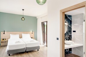 8 bedrooms, desk, iron/ironing board, travel cot - Olimpia Villas l Luxury Villas with private pools (Crete)