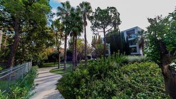 Enceinte de lâhĂ©bergement