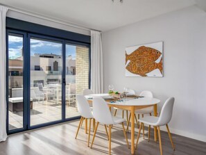 House, 4 Bedrooms, Terrace | Dining - Global Canada del Tesoro 6297 (Málaga)
