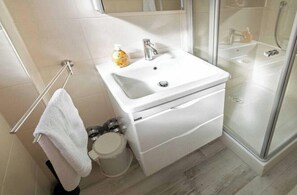 Dusche, Haartrockner