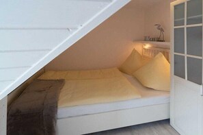 1 Schlafzimmer, Bügeleisen/Bügelbrett, Internetzugang
