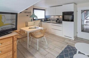 Kühlschrank, Ofen, Herdplatte, Geschirrspüler