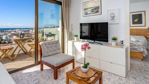 House, 2 Bedrooms | Living area - Global Ohouse - By Global Rental Holidays 6805 (Torremolinos)