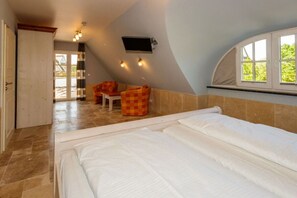 5 chambres, fer et planche à repasser, accès à Internet, literie fournie