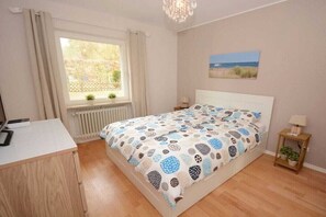 3 quartos, escrivaninha, Wi-Fi de cortesia