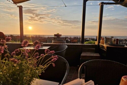 ToNi"s Strandbude Comfortable holiday residence