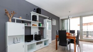 House, 3 Bedrooms, Terrace | Dining - Global Mirador de las Islas 5 8090 (Peniscola)