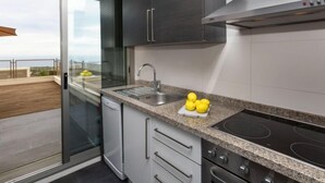 House, 3 Bedrooms, Terrace | Private kitchen - Global Mirador de las Islas 5 8090 (Peniscola)