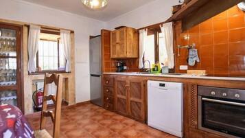 Rumah, 6 kamar tidur | Dapur pribadi