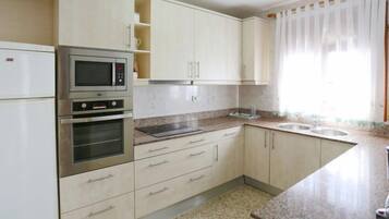 Villa, Multiple Bedrooms | Private kitchen