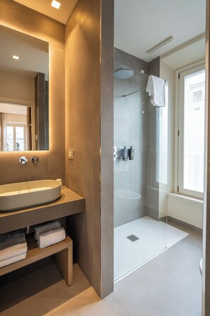 Bathroom - Anna Teresa Luxury (Pisa)