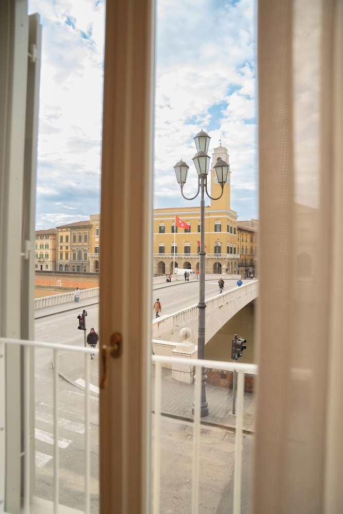 Anna Teresa Luxury - Pisa