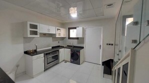 Villa, 2 Bedrooms, Accessible, Smoking | Interior