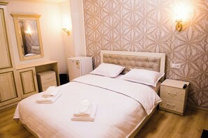 Chambre classique double | Système d’insonorisation, accès au Wi-Fi (inclus)