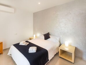 House, 4 Bedrooms, Terrace | 4 bedrooms