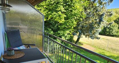 Holiday flat ‘Silvaner’ with private balcony, shared terrace and communal garden
