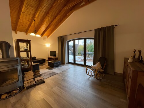 Holiday Home 'Schindeldorf' with Private Terrace, Private Garden and Wi-Fi