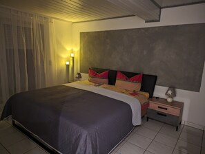 1 camera, Wi-Fi gratuito, lenzuola