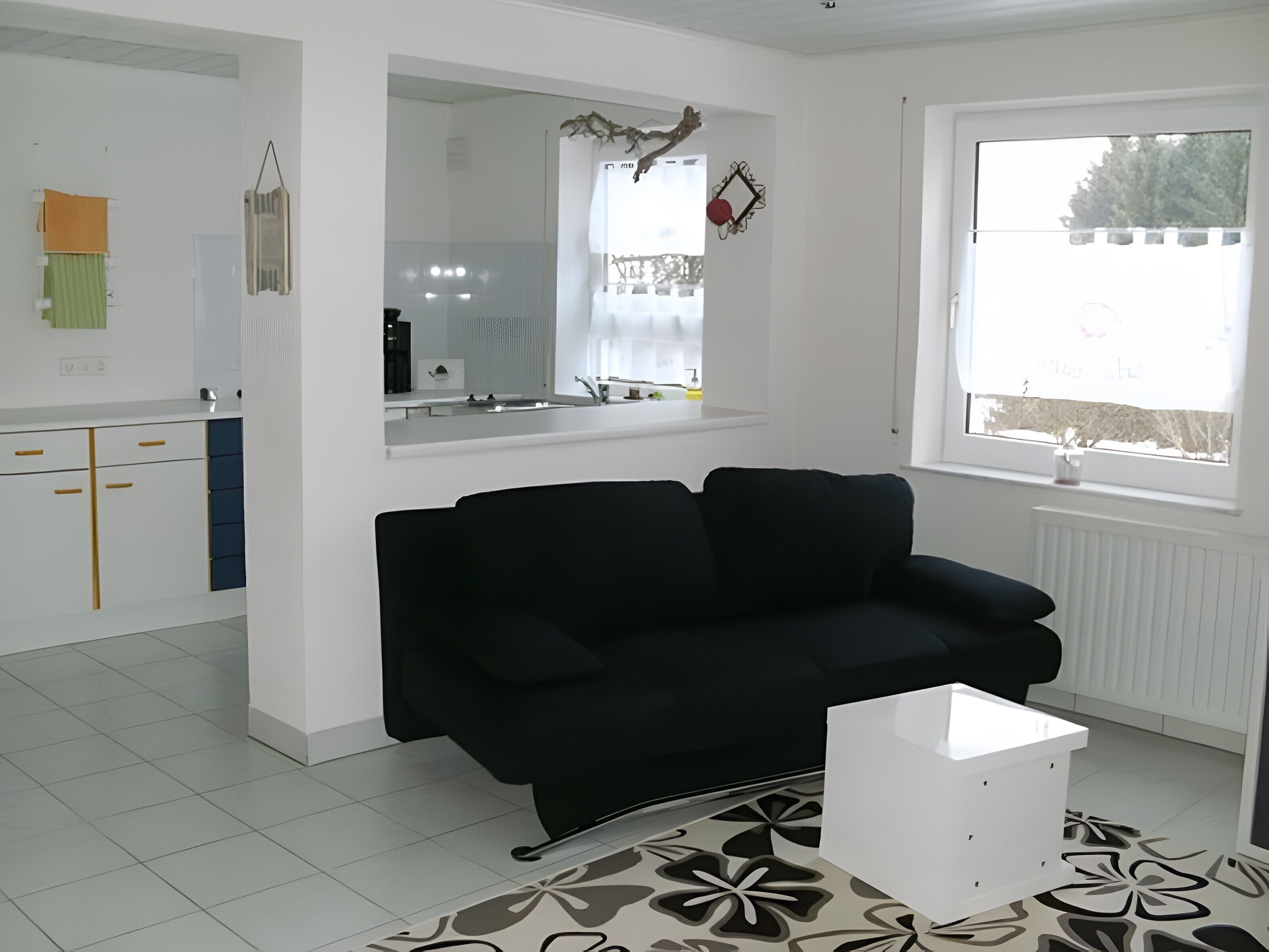 TV, DVD player, table tennis, stereo