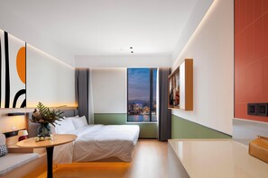 Økonomi-dobbeltrom | Sengetøy av topp kvalitet, dundyner, senger med overmadrass og minibar