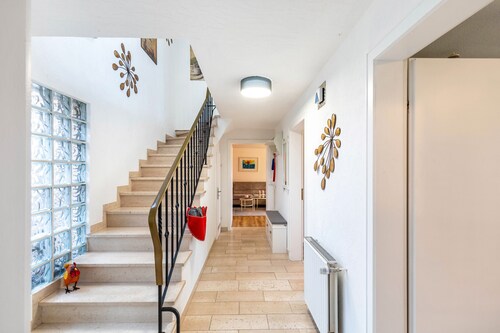 Ferienhaus 'Igelweg' mit privater Terrasse und privatem Garten