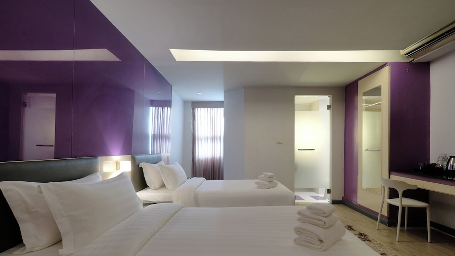 Klassique Sukhumvit Hotel