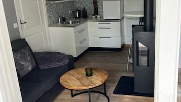 Deluxe Double or Twin Room, Poolhouse 1 (pool view) | In-room safe, free WiFi